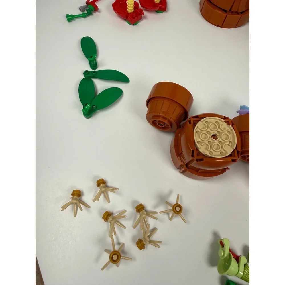 LEGO Flower Plants Brown Pots Multi 10329 Botanical Collection Incomplete As Is